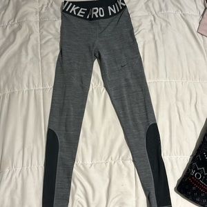 nike pro leggings size:small